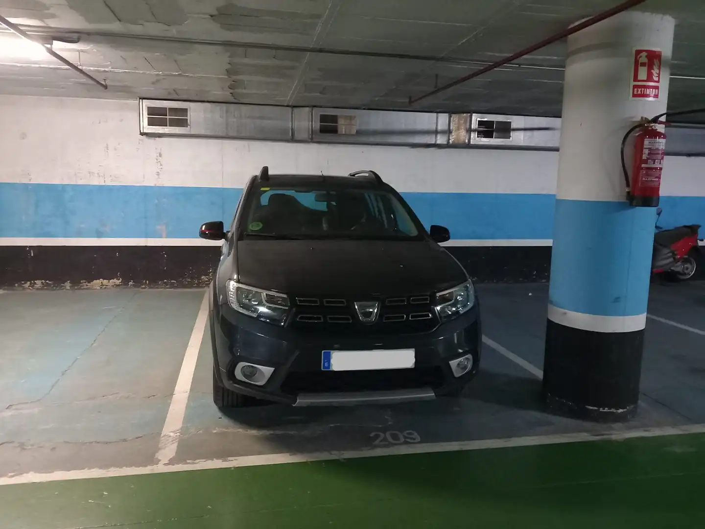 Einzelparkplatz mit Aufzug zum Verkauf in Can Feu - Gràcia, imagen 2