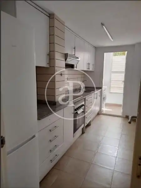Küche von Wohnung zur Miete in Valencia mit Klimaanlage und Heizung