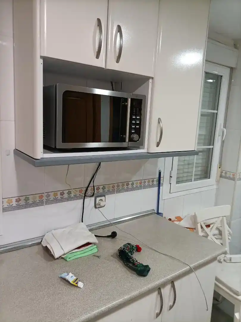 Cuina de Casa o xalet en venda en El Casar amb Piscina