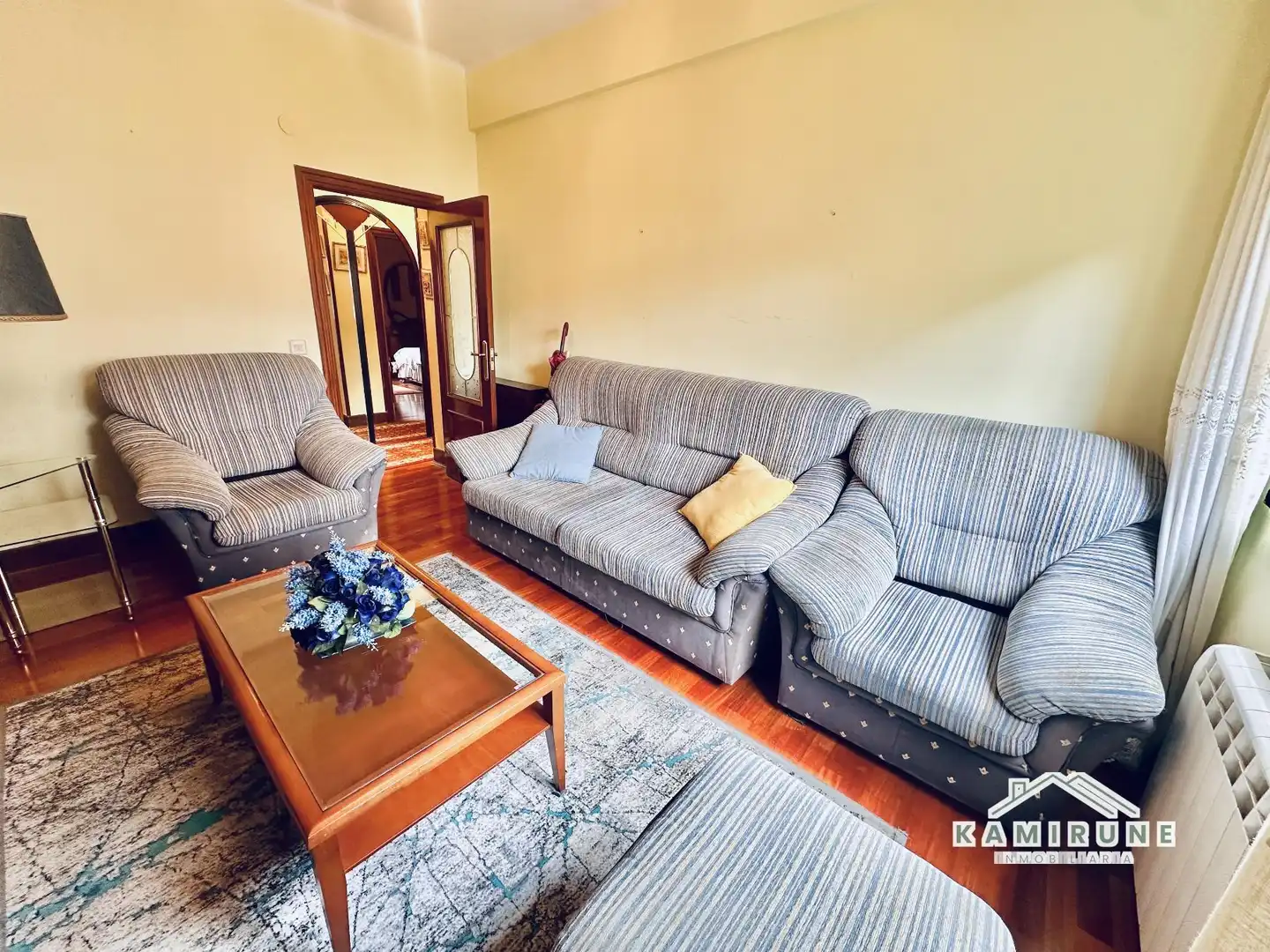 Sala de estar de Piso en venta en Bilbao  con Calefacción y Balcón