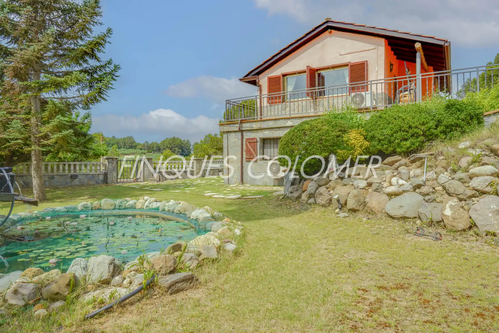 Exterior view of Houses for sale in Rubí  with Air Conditioner, Private garden and Parquet flooring