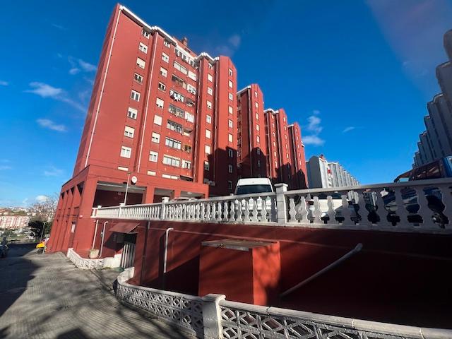 Photo 1 of Flat for sale in Avenida de Los Castros, 83, Los Castros, Cantabria