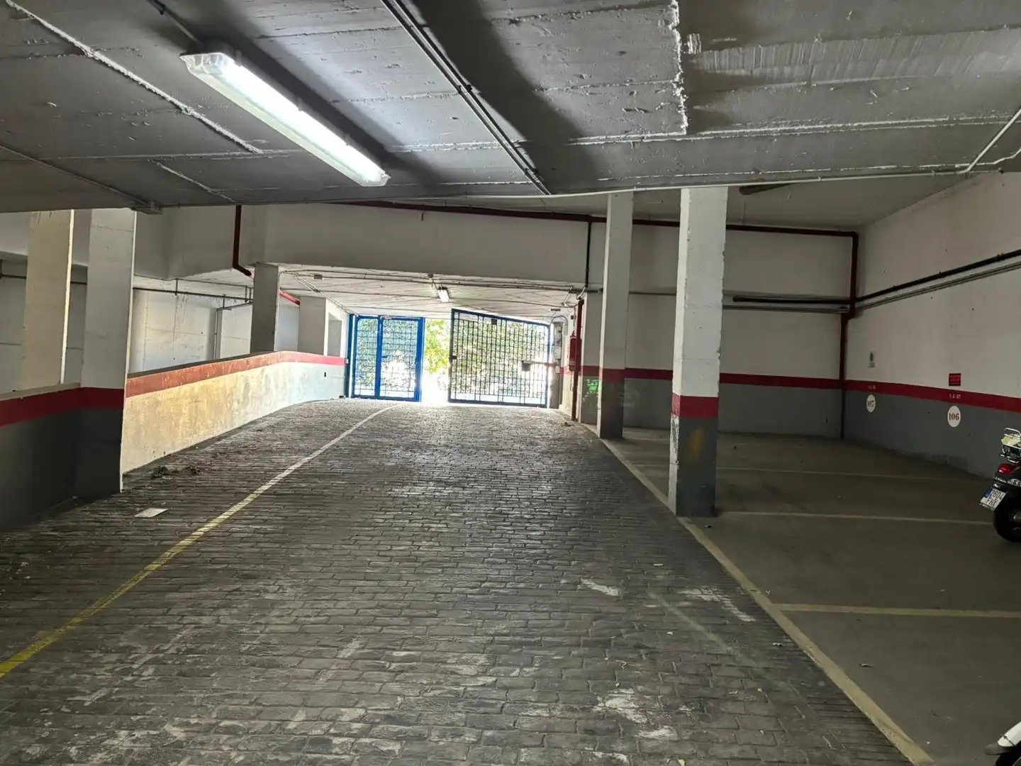 Parkplatz von Garage zum Verkauf in Benalmádena