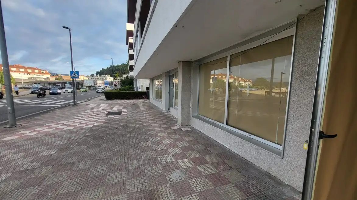 Business premises to rent in Baiona, imagen 2