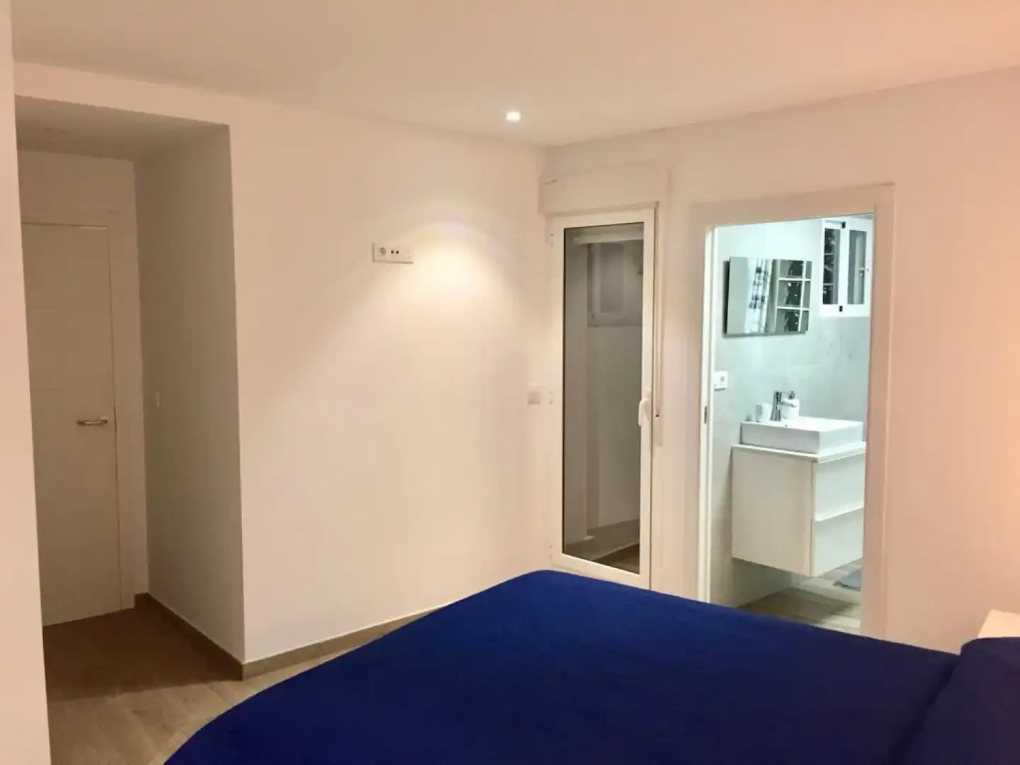 Piso de alquiler en El Raval - Portes Encarnades