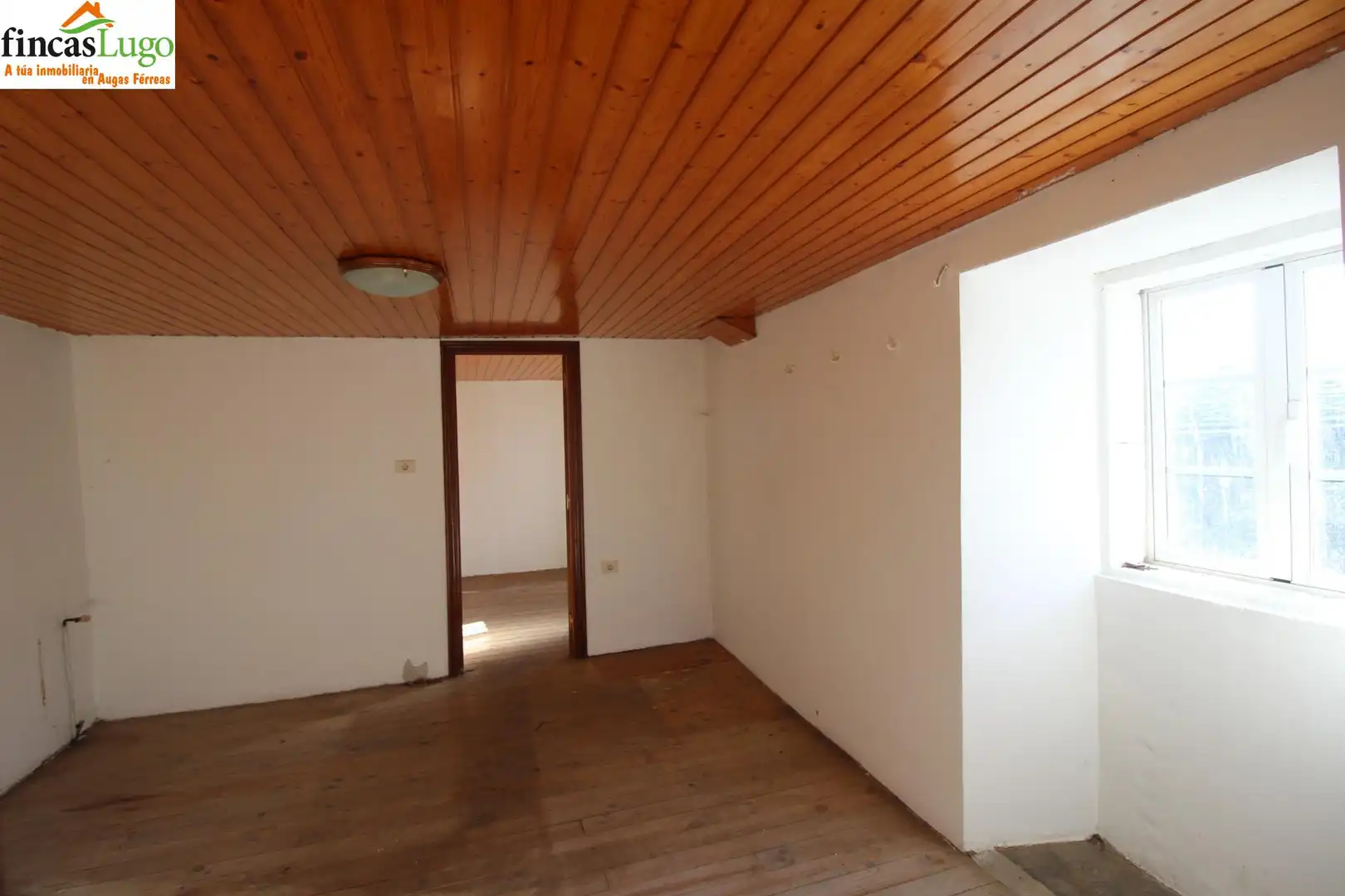 Casa o chalet en venta en Lugo con Jardín privado, Terraza y Trastero