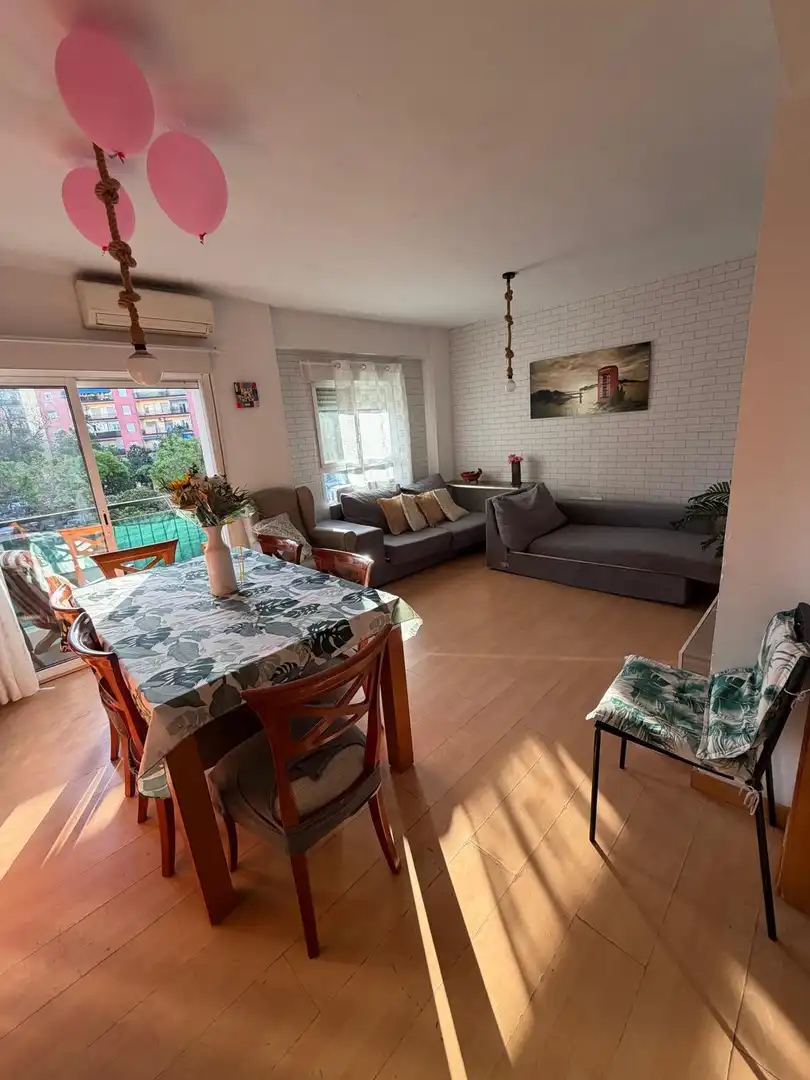 Sala de estar de Piso en venta en  Valencia Capital con Aire acondicionado, Amueblado y Balcón