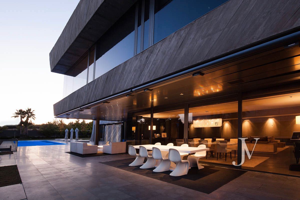 Terrassa de Casa o xalet en venda en  Madrid Capital amb Aire condicionat, Jardí privat i Terrassa