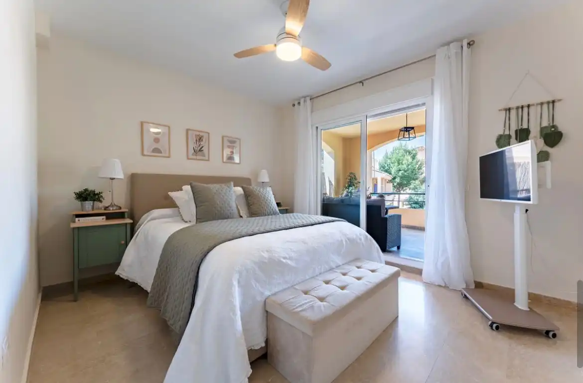 Piso con piscina en venta en Calahonda, imagen 13