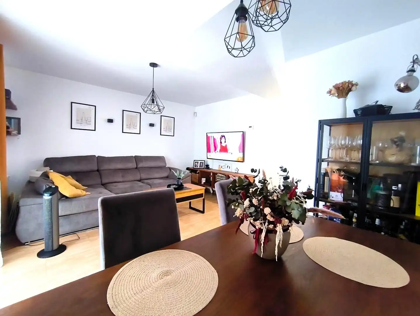 Sala de estar de Casa o chalet en venta en Santa María de Cayón con Calefacción, Jardín privado y Terraza