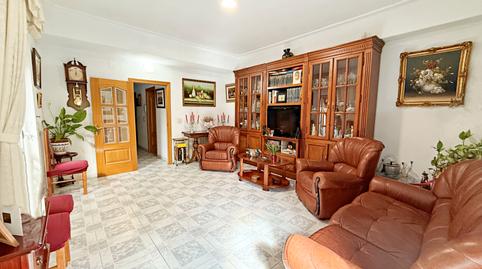 Foto 2 de Piso en venta en Avenida de Pablo Neruda, Palomeras Sureste, Madrid