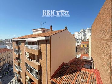 Oficina amb ascensor en venda a Nuevo Cáceres