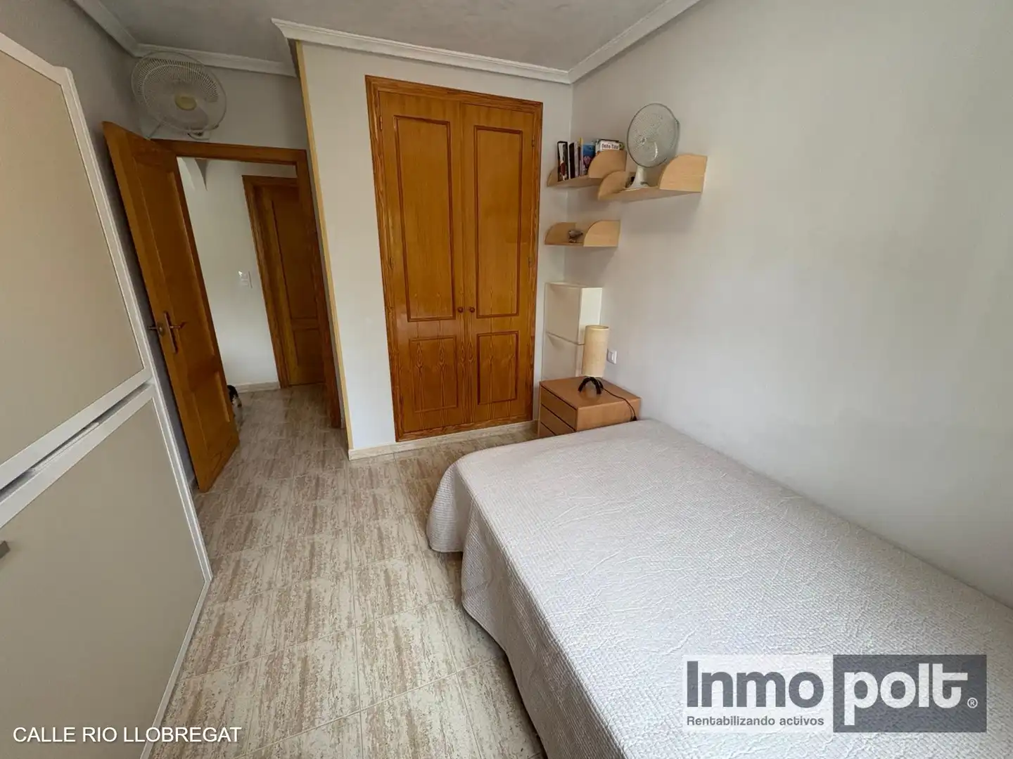Schlafzimmer von Einfamilien-Reihenhaus zur Miete in Pilar de la Horadada mit Klimaanlage, Privatgarten und Terrasse