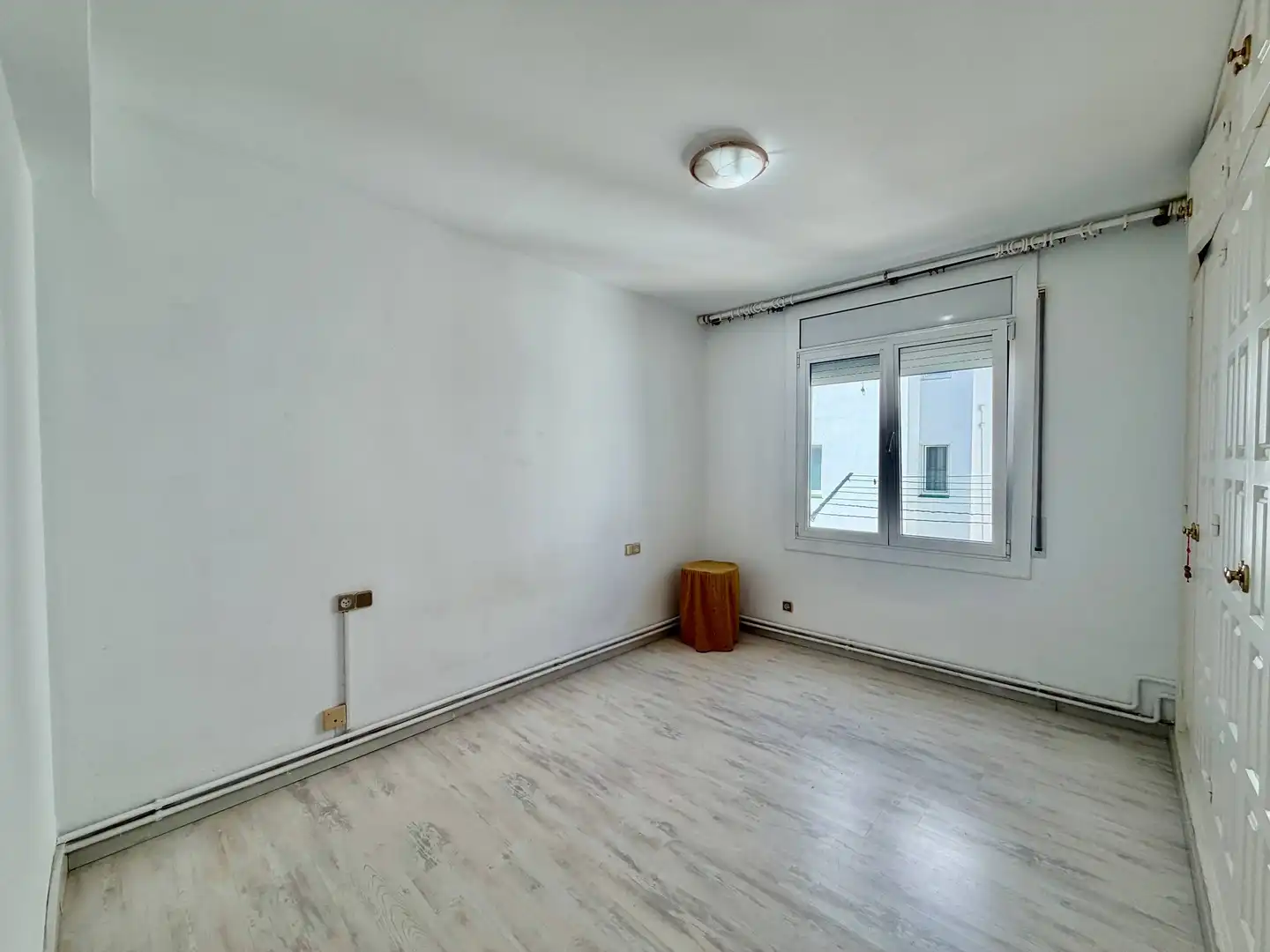 Mini appartamento con terrazza in vendita a Avenida de Rhode, imagen 7