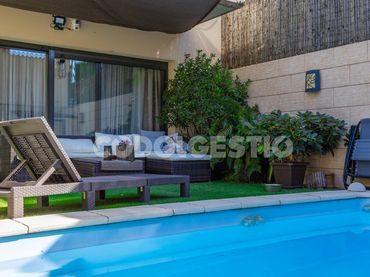 Maison avec balcon à vendre à Collsacabra