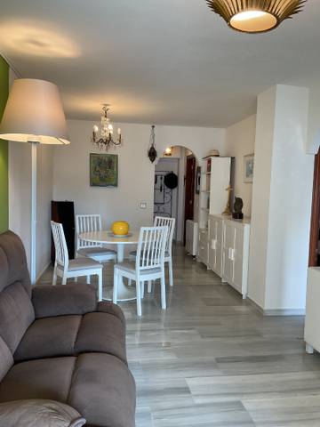 Piso en Alquiler en Avenida de Andalucía en Caleta de Vélez