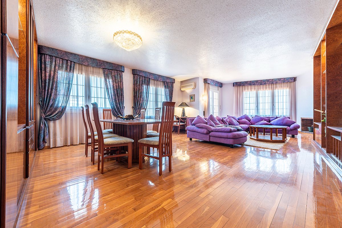 Living room of Attic for sale in Deltebre  with Heating, Parquet flooring and Terrace