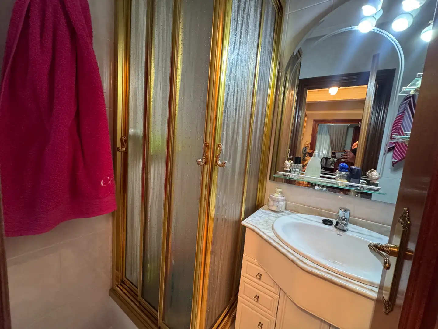 Baño de Piso en venta en Madrid con Aire acondicionado, Calefacción y Parquet