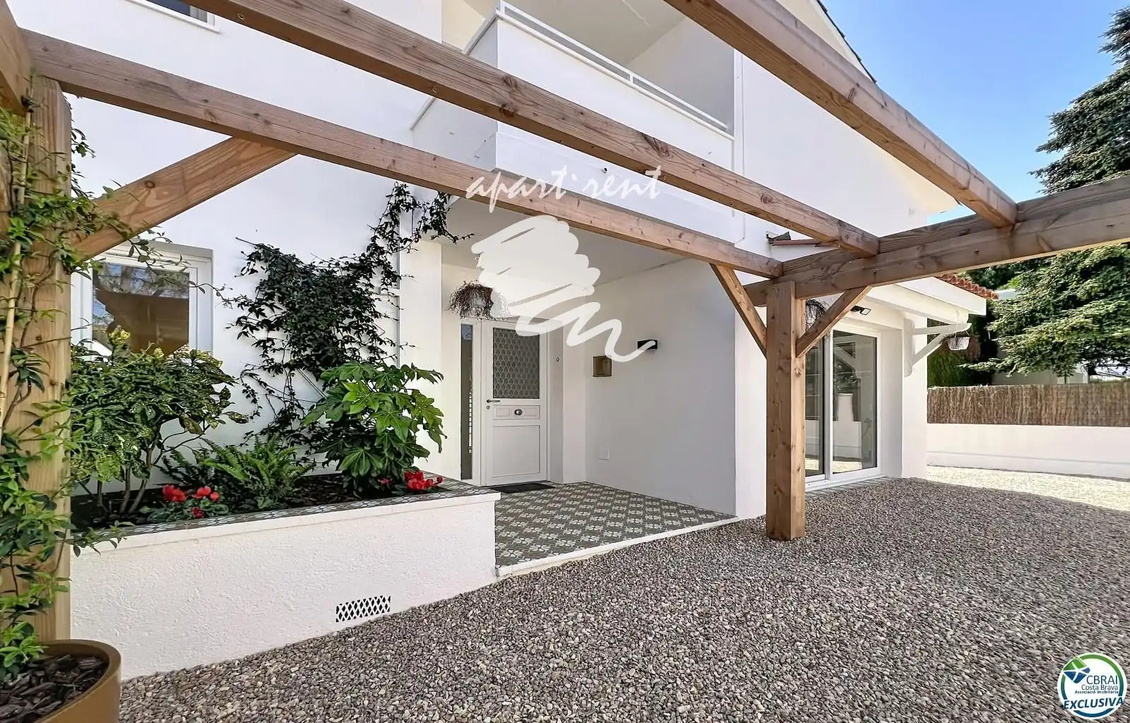 Casa con terraza en venta en peni, imagen 3