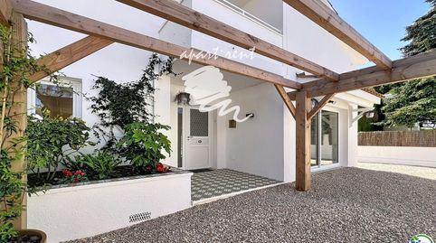 PENÍ Casa renovada con 5 habitaciones y licencia turística en Empuriabrava, imatge 3