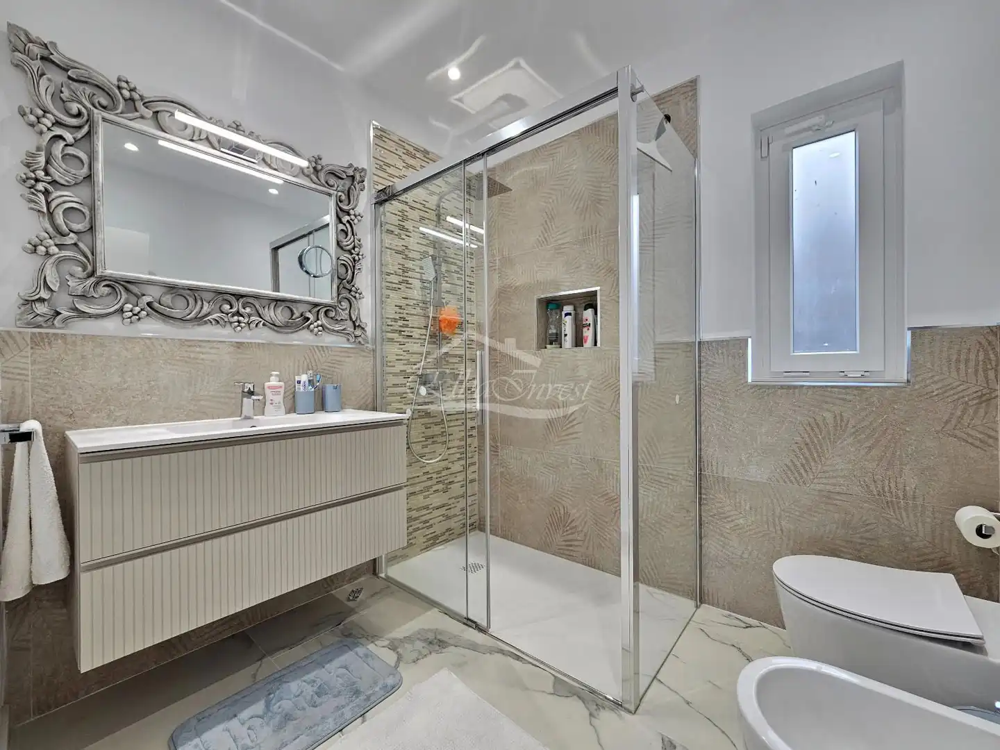Bathroom of Houses for sale in Adeje  with Air Conditioner, Private garden and Terrace