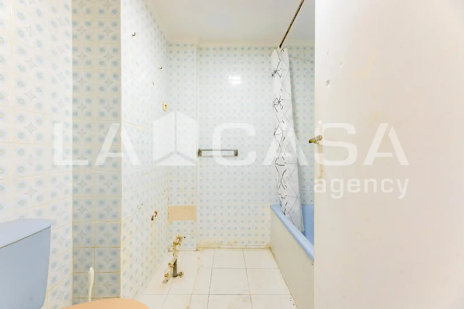 Bathroom of Flat for sale in Valencia