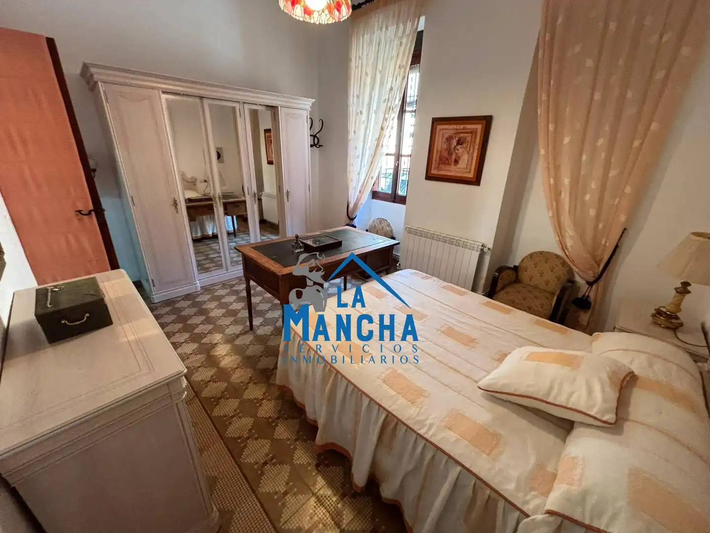 Jardín de Casa o chalet en venta en Hoya-Gonzalo con Calefacción, Jardín privado y Amueblado