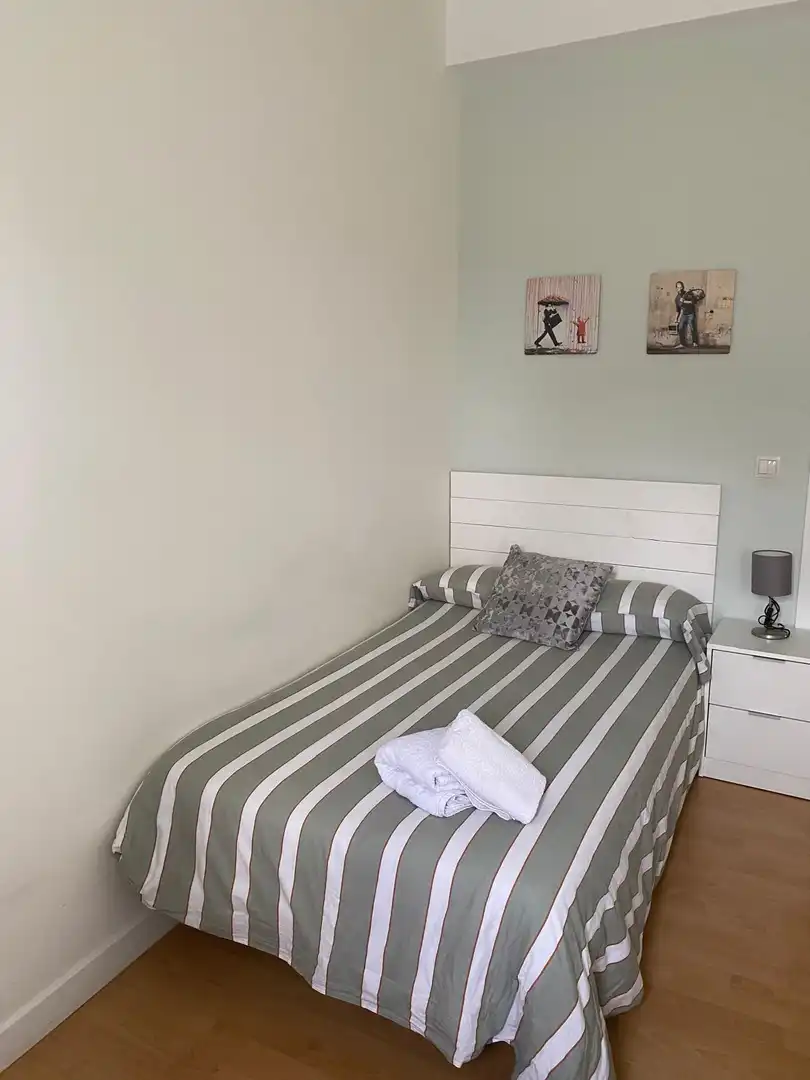Schlafzimmer von Wohnung zur Miete in Villaviciosa de Odón mit Klimaanlage