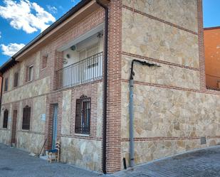 Vista exterior de Casa adosada en venda en Hita