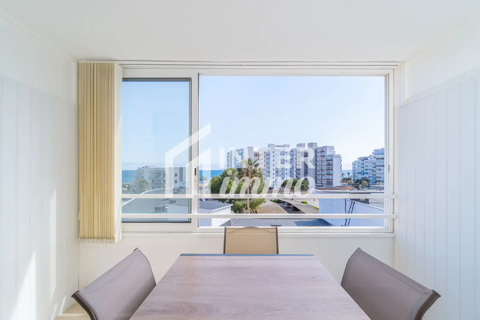 Apartament amb ascensor en venda a Calle pedro calderon de la barca 6