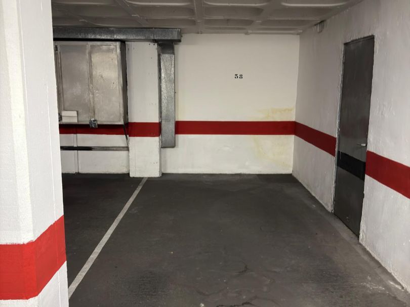 Aparcament de Garatge de lloguer en  Zaragoza Capital