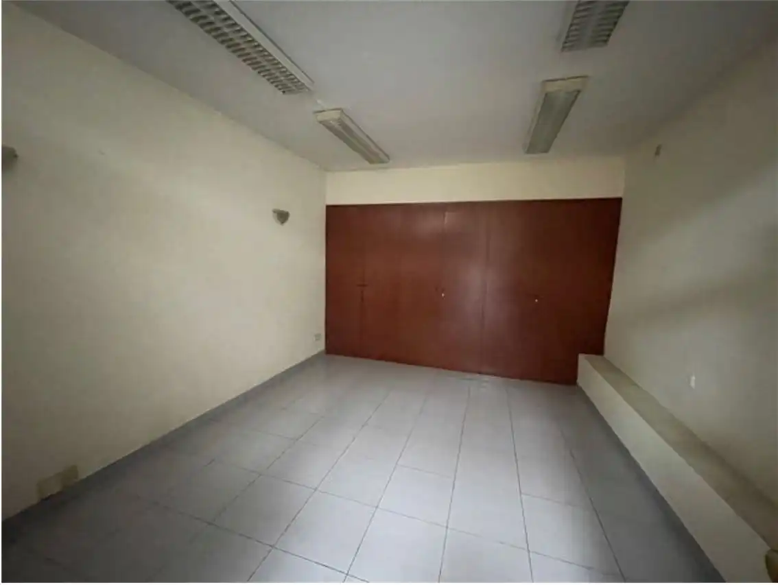 Local comercial en venda a Av Francesc Marimón, imagen 11