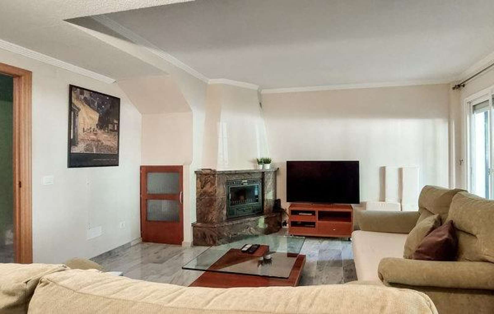 Sala d'estar de Apartament per a compartir en Rincón de la Victoria amb Aire condicionat i Terrassa
