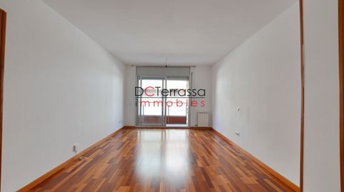 Foto 3 de Piso en venta en Vallparadís - Antic Poble de Sant Pere, Terrassa