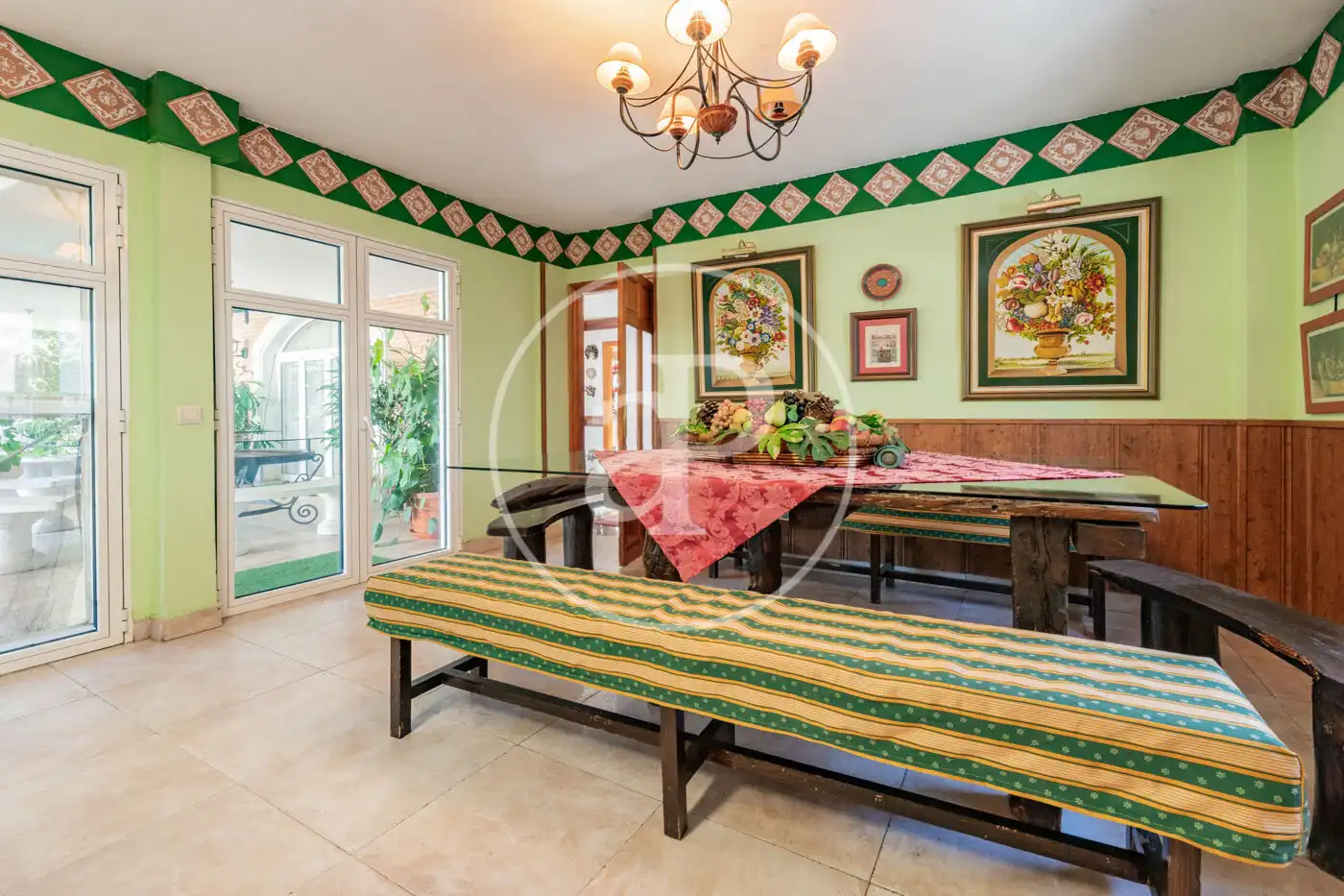 Dining room of Houses for sale in Valdeolmos-Alalpardo, Madrid