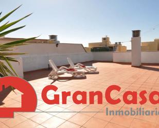Terrassa de Àtic de lloguer en Granadilla de Abona amb Aire condicionat, Terrassa i Moblat