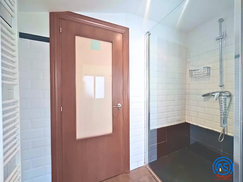 Wohnung zur Miete in Calle de Santa Isabel, 13, Alfonso