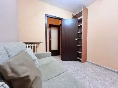 Habitación de Piso de alquiler en Terrassa con Aire acondicionado, Calefacción y Terraza
