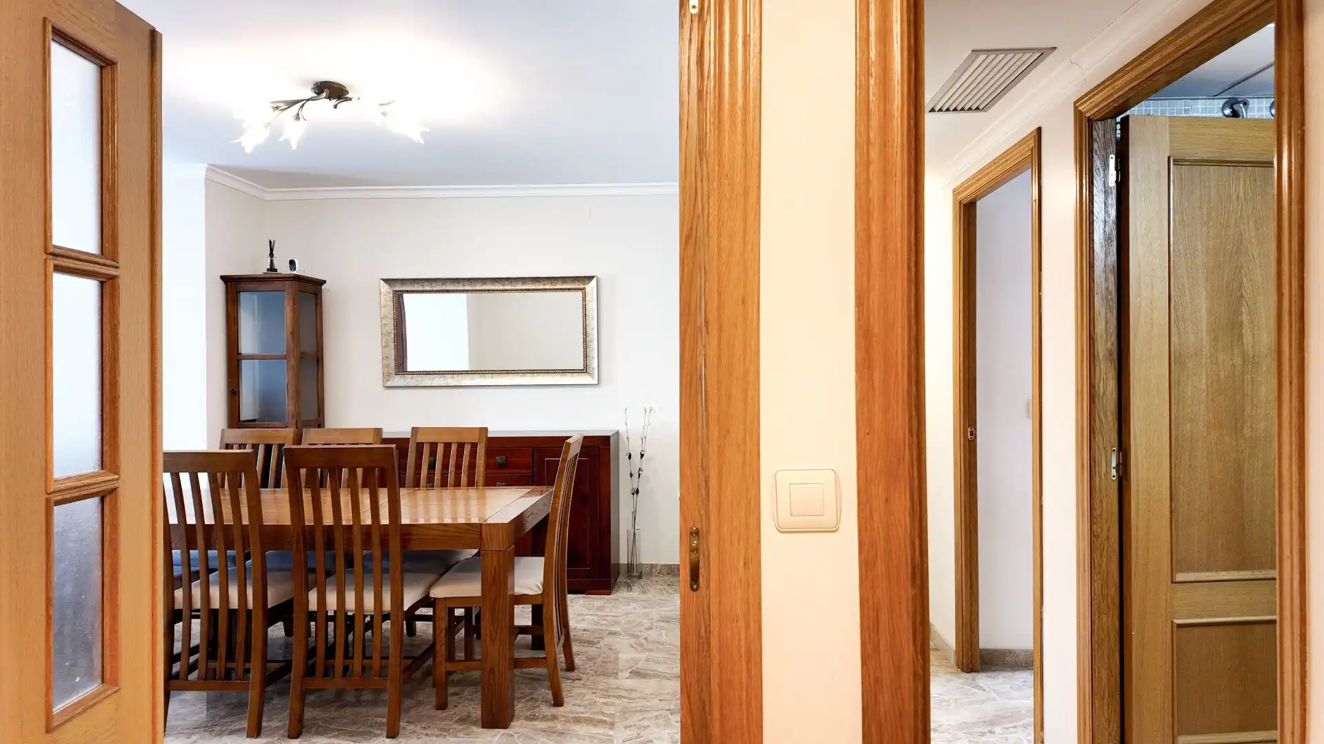 Dining room of Flat for rent in Valencia  with Air Conditioner, Heating and Terrace