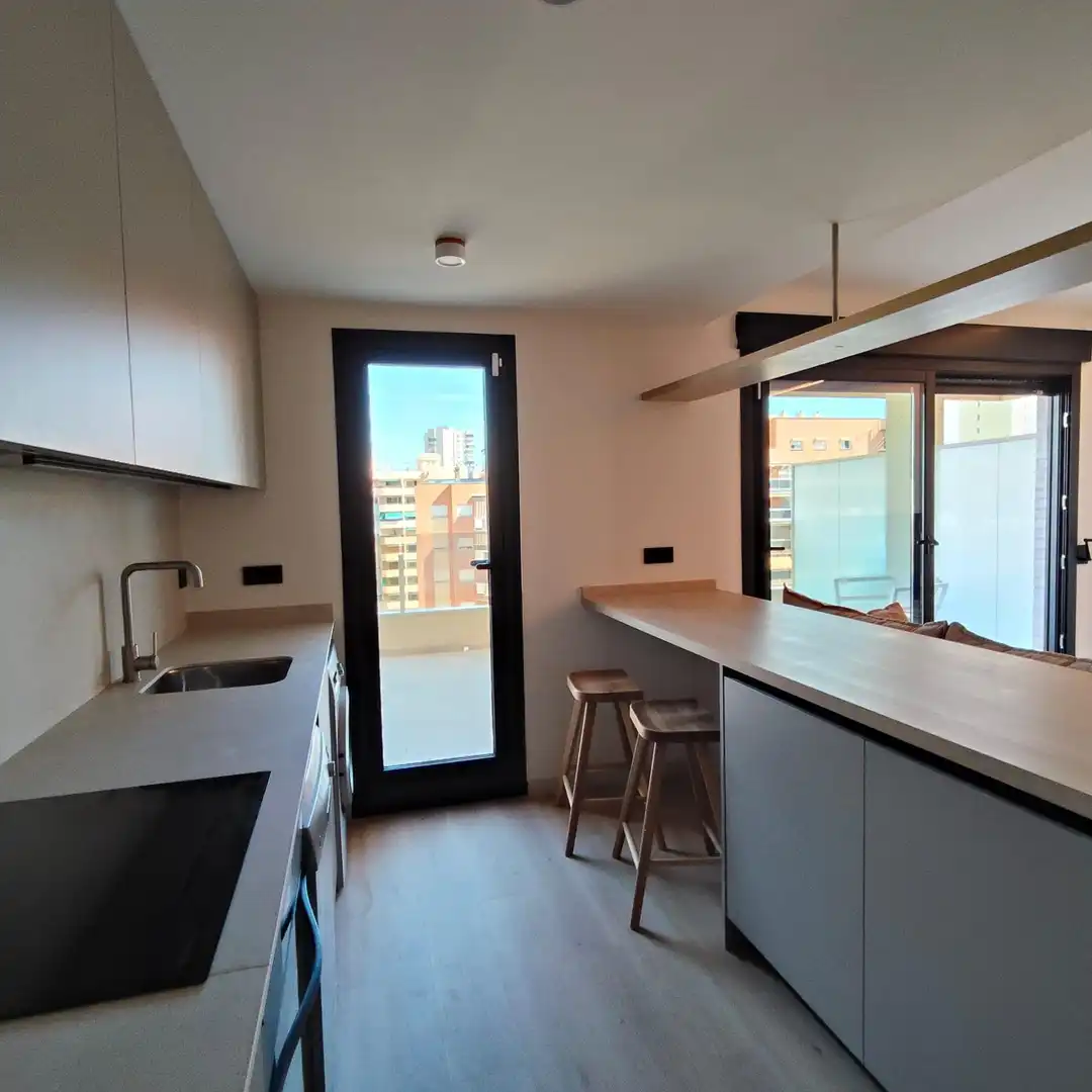Apartament amb terrassa de lloguer a Calle Calle Safor 6, imagen 13