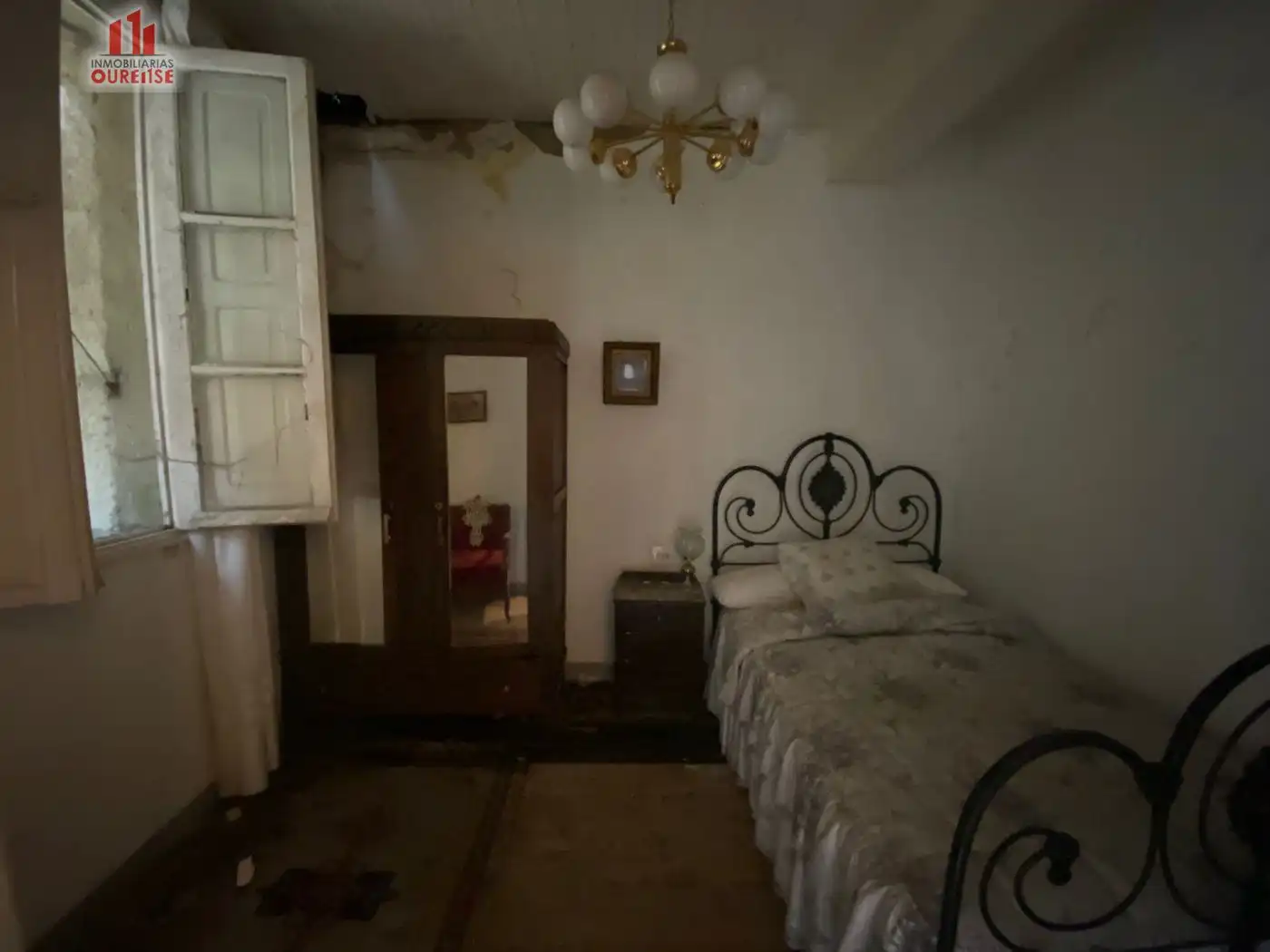 Dormitori de Casa o xalet en venda en Cenlle amb Jardí privat, Terrassa i Balcó