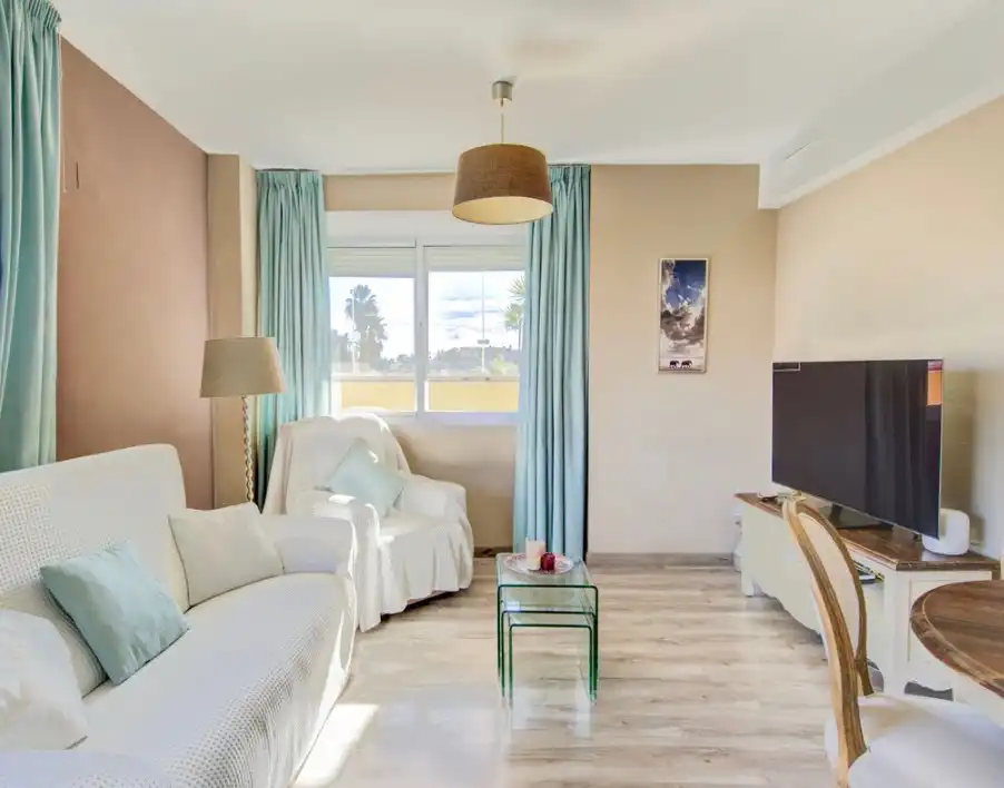 Living room of Flat for sale in Mijas  with Air Conditioner, Terrace and Storage room