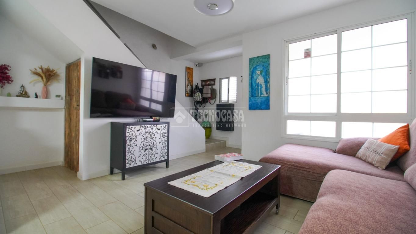 Living room of Single-family semi-detached for sale in  Santa Cruz de Tenerife Capital