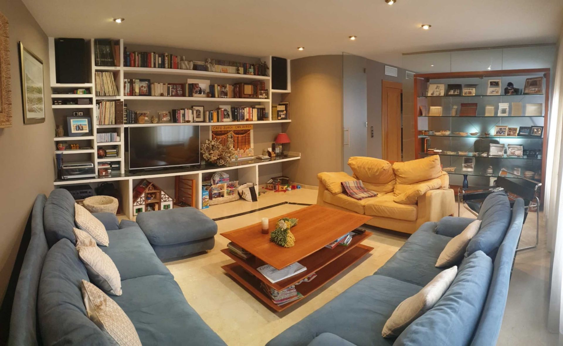 Sala d'estar de Casa o xalet en venda en Calatayud amb Aire condicionat, Calefacció i Terrassa