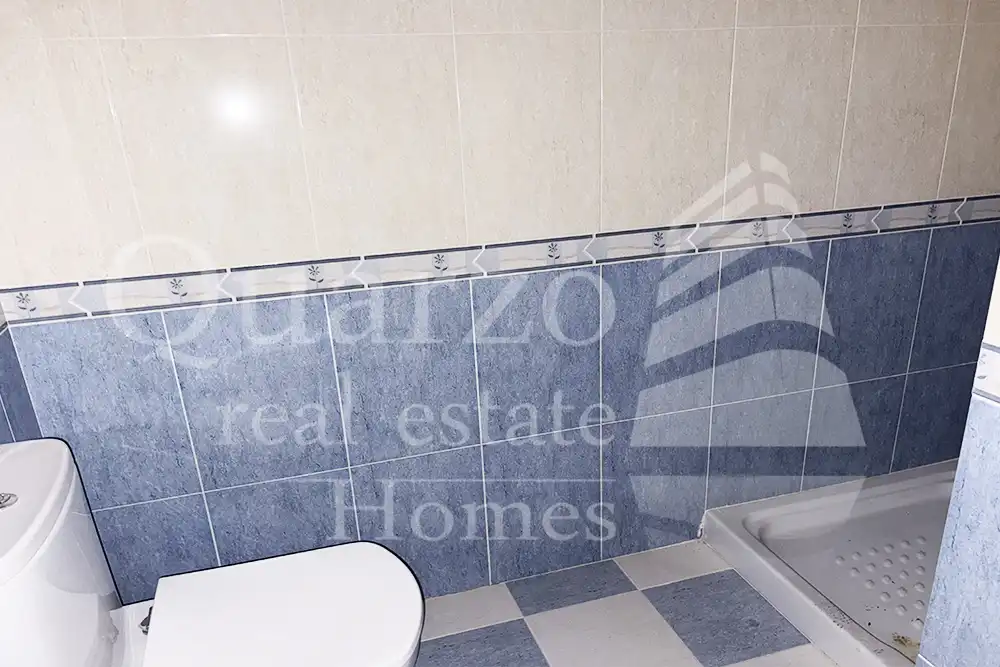 Baño de Piso en venta en Hontanares de Eresma con Aire acondicionado y Trastero