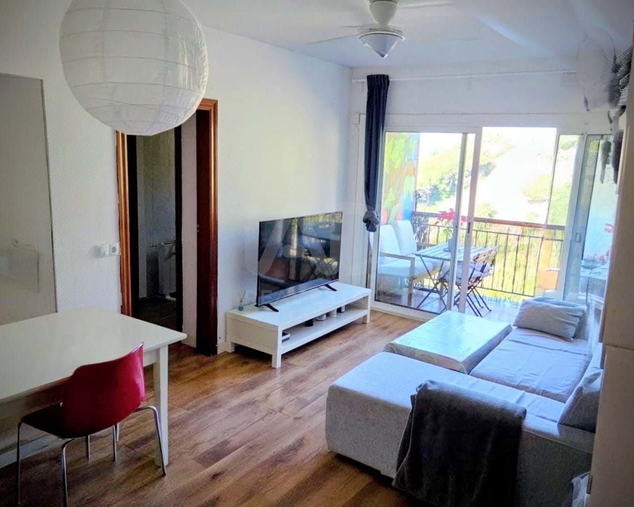 Living room of Attic for sale in Santa Coloma de Gramenet