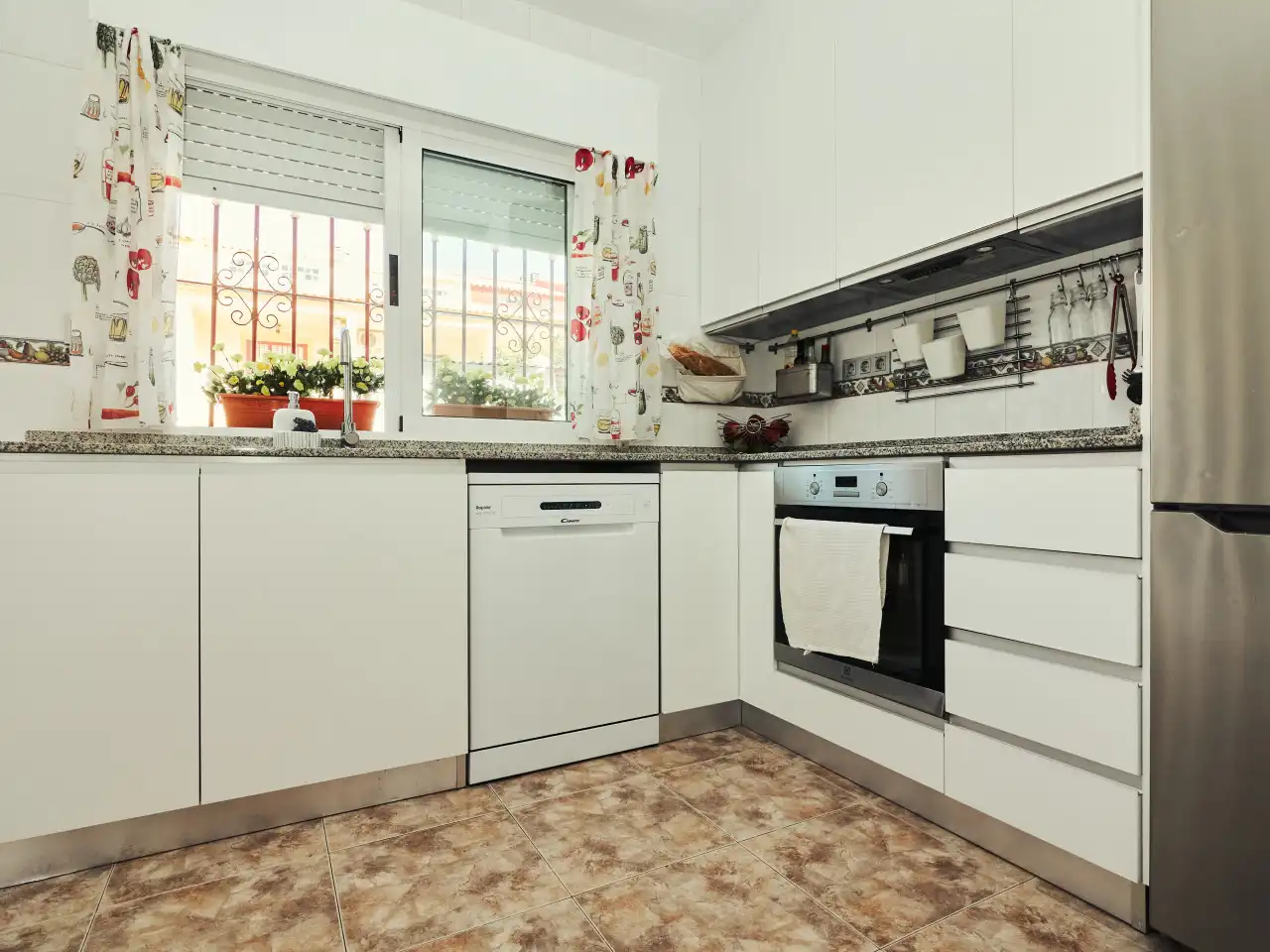 Cocina de Casa adosada en venta en Orihuela con Aire acondicionado, Calefacción y Terraza