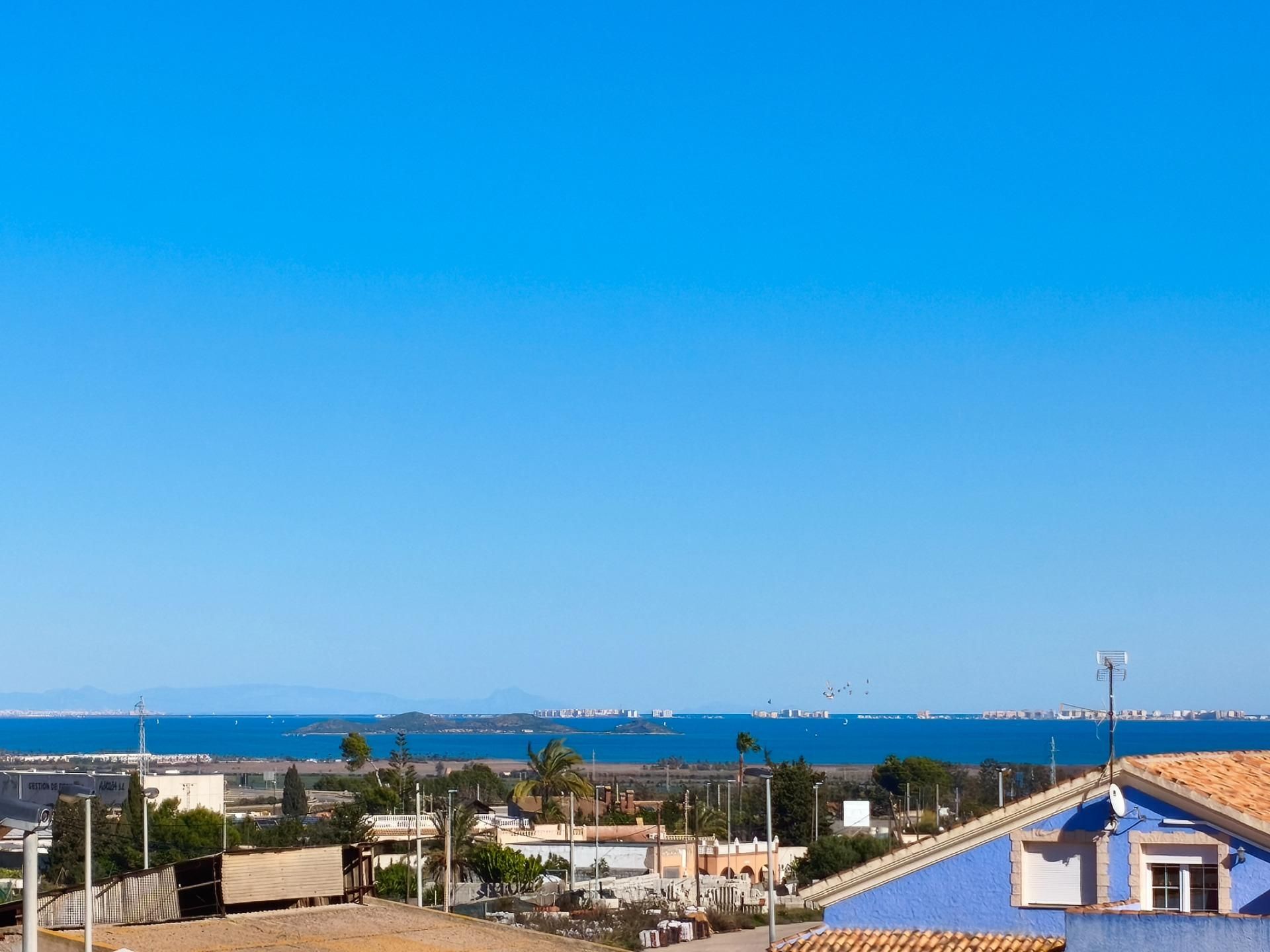 Vista exterior de Casa o chalet en venta en Cartagena con Terraza, Amueblado y Balcón