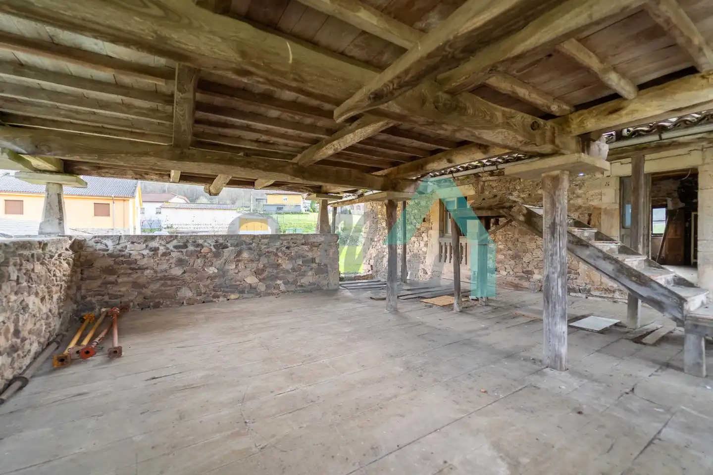 Casa o xalet en venda a Llamas, Salas