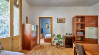 Schlafzimmer von Wohnung zum verkauf in  Barcelona Capital mit Balkon